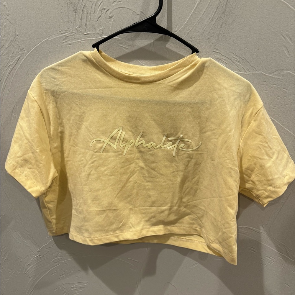 Alphalete Crop top